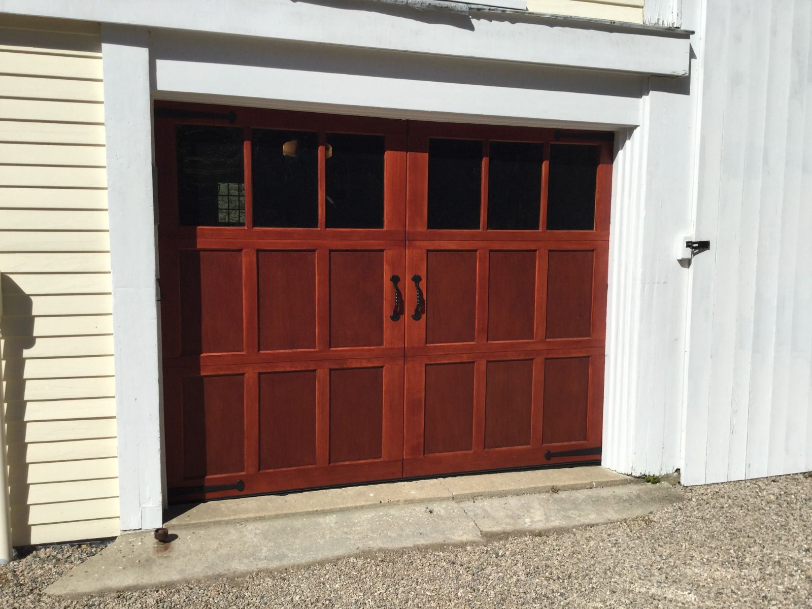 garage door170